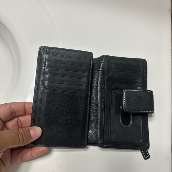 Vintage Fossil Wallet with Ladybug Design - Picture 4 of 4